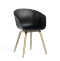 Krzesło AAC 22 dębowe nogi HAY  czarne