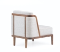 Fotel THRONE tapicerowane oparcie De La Espada