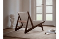 Fotel drewniany MR01 INITIAL GUBI