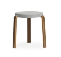 Stołek TAP orzech amerykański Normann Copenhagen szary