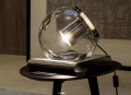 Lampa stołowa THE GLOBE Oluce