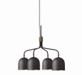 Lampa wisząca HOWARD czteroramienna GUBI wąska