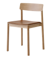 Krzesło BETTY TK3 AndTradition skóra cognac