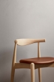 Krzesło CH20 ELBOW CHAIR Carl Hansen And Son