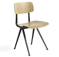Result Chair czarna rama, siedzisko dąb lakierownay