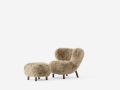 Fotel LITTLE PETRA VB1 Sheepskin 50 mm AndTradition orzech