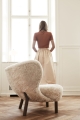 Fotel LITTLE PETRA VB1 AndTraditionSheepskin Moonlight