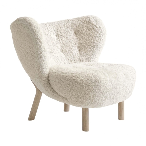 Fotel LITTLE PETRA VB1 Sheepskin Moonlinght AndTradition