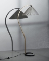 Lampa podłogowa TIMBERLINE Gubi