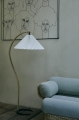 Lampa podłogowa TIMBERLINE Gubi