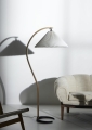 Lampa podłogowa TIMBERLINE Gubi