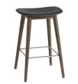 Hoker FIBER WOOD drewniany Muuto bejcowany na ciemno