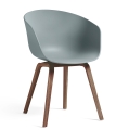 Krzesło AAC 22 nogi orzech amerykański HAY dusty blue shell_wb lacquer walnut base