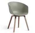 Krzesło AAC 22 nogi orzech amerykański HAY dusty green shell_wb lacquer walnut base.jpg