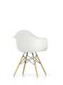 Krzesło EAMES PLASTIC DAW drewniane nogi Vitra - 04 białe - 65 ash honey - jesion