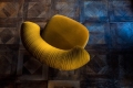 Fotel PIPE półokrągłe oparcie Moroso