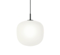Lampa wisząca RIME Ø25 mleczny klosz MUUTO czarna