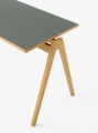 Daystak_Table_RD2-RD3_Fenix_Verde_Comodoro_and_Beech_detail.jpg