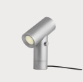 Lampa BEAM_aluminium_Muuto
