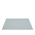 Ply-rug-recycled-polyester-200x300-light-blue-angle-muuto-hi-res.png