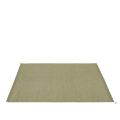 Ply-rug-recycled-polyester-200x300-moss-green-angle-muuto-hi-res.png