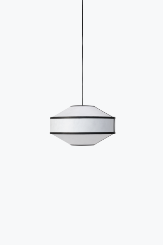 1725263731-new-works_packshot_23110_kite-pendant-lamp-55_white-black.png