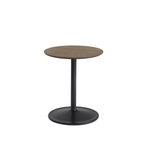 Stolik pomocniczy SOFT SIDE TABLE Muuto ekspozycja 